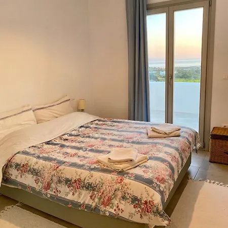 Lizzy's Escape 1st Floor